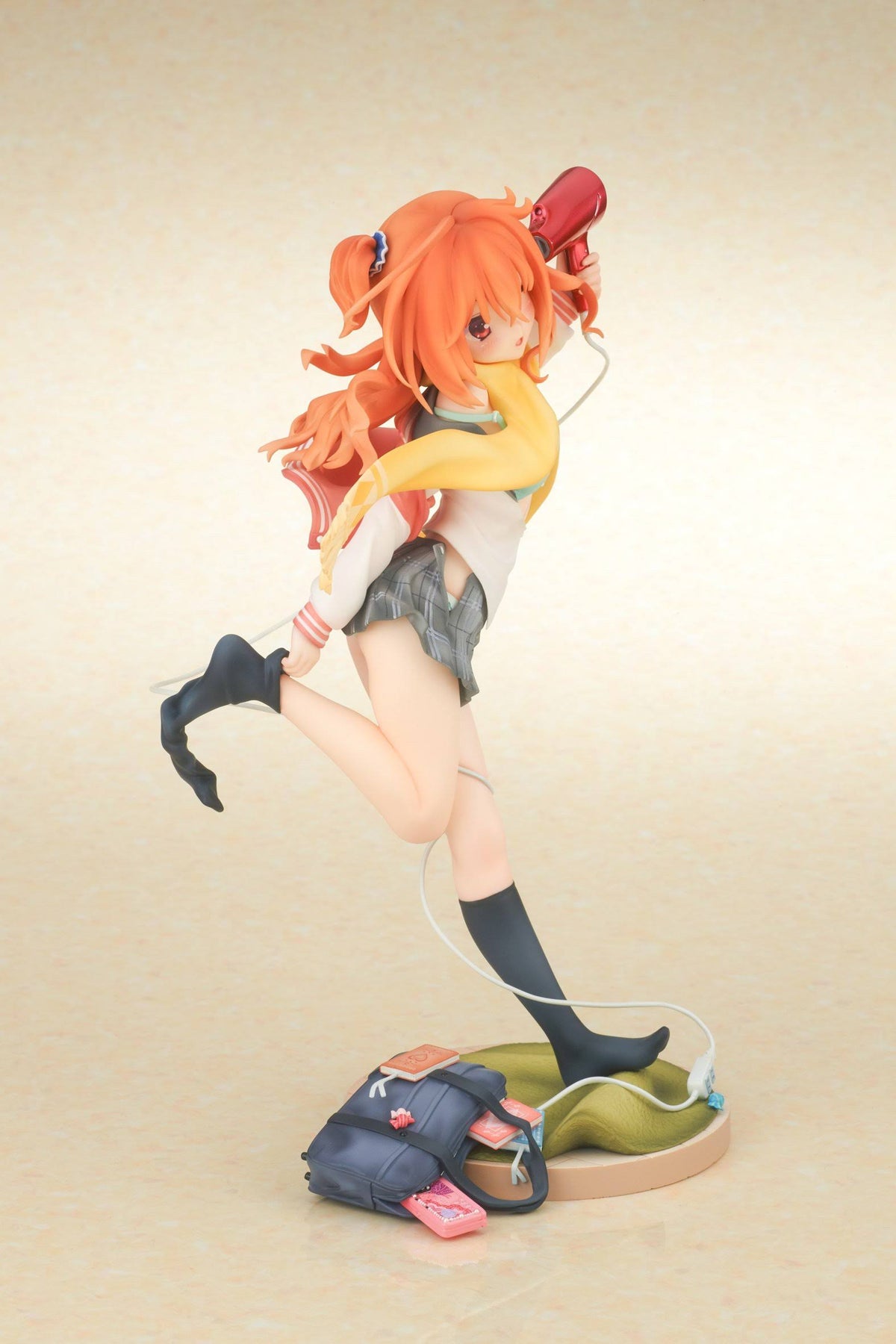 1/7 Scale Figure Y830
