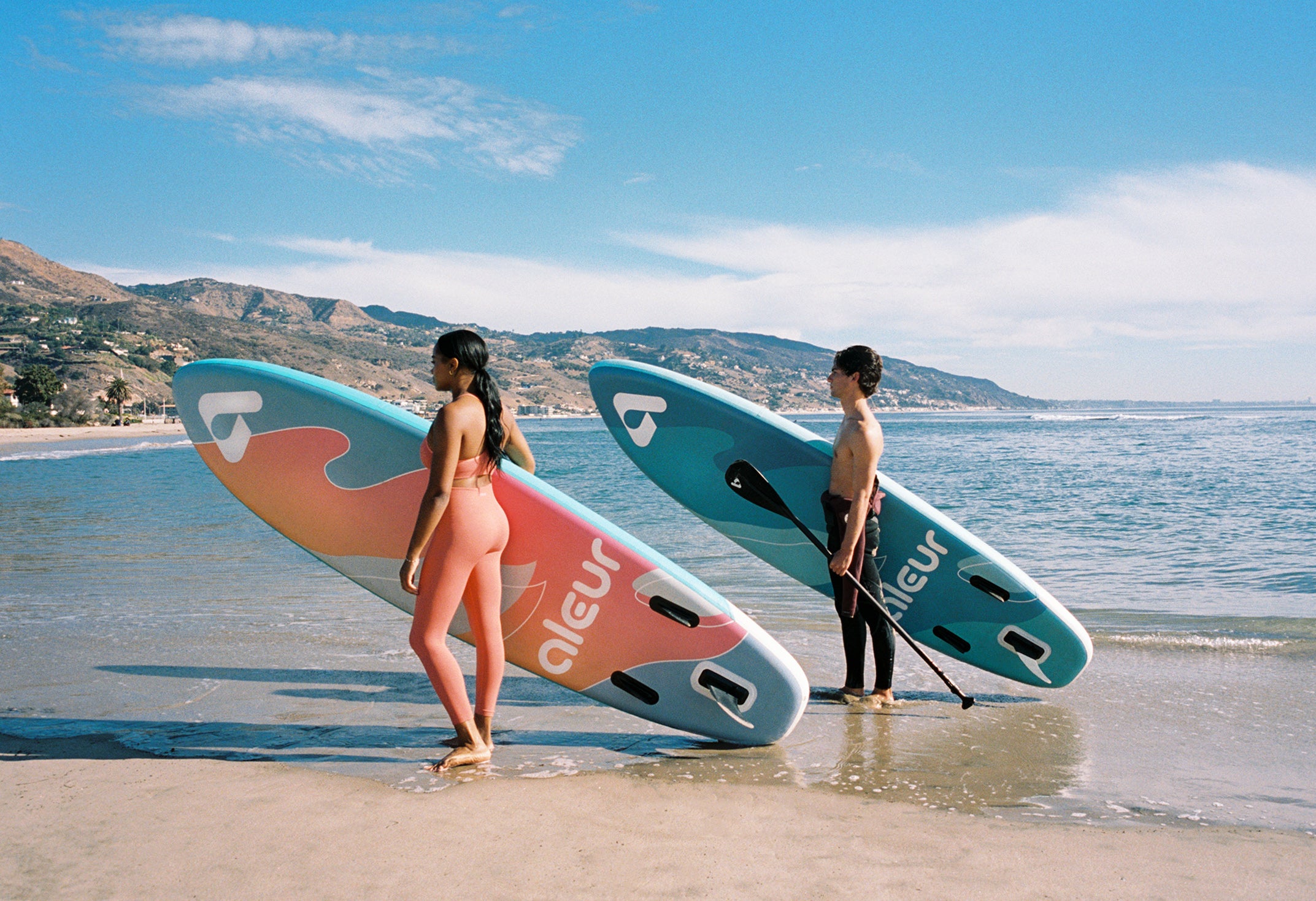Inflatable Stand Up Paddle Board Package with Backpack, Leash, Paddle and Hand Pump G598800