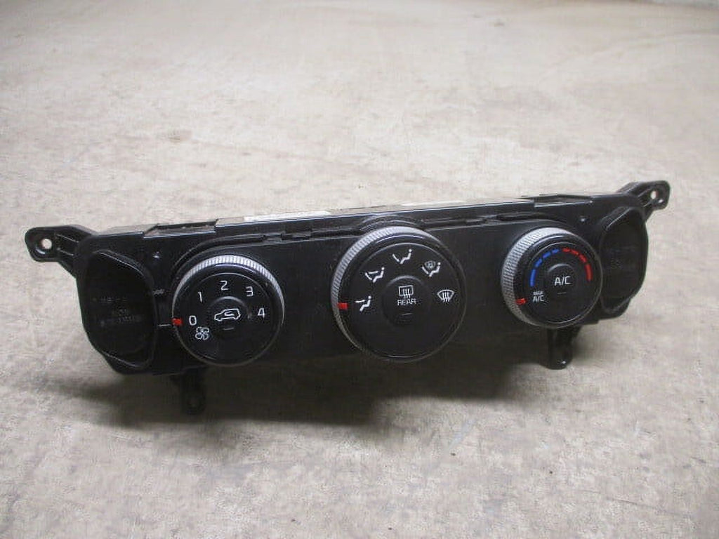OEM Climate AC Heater Temperature Control M881
