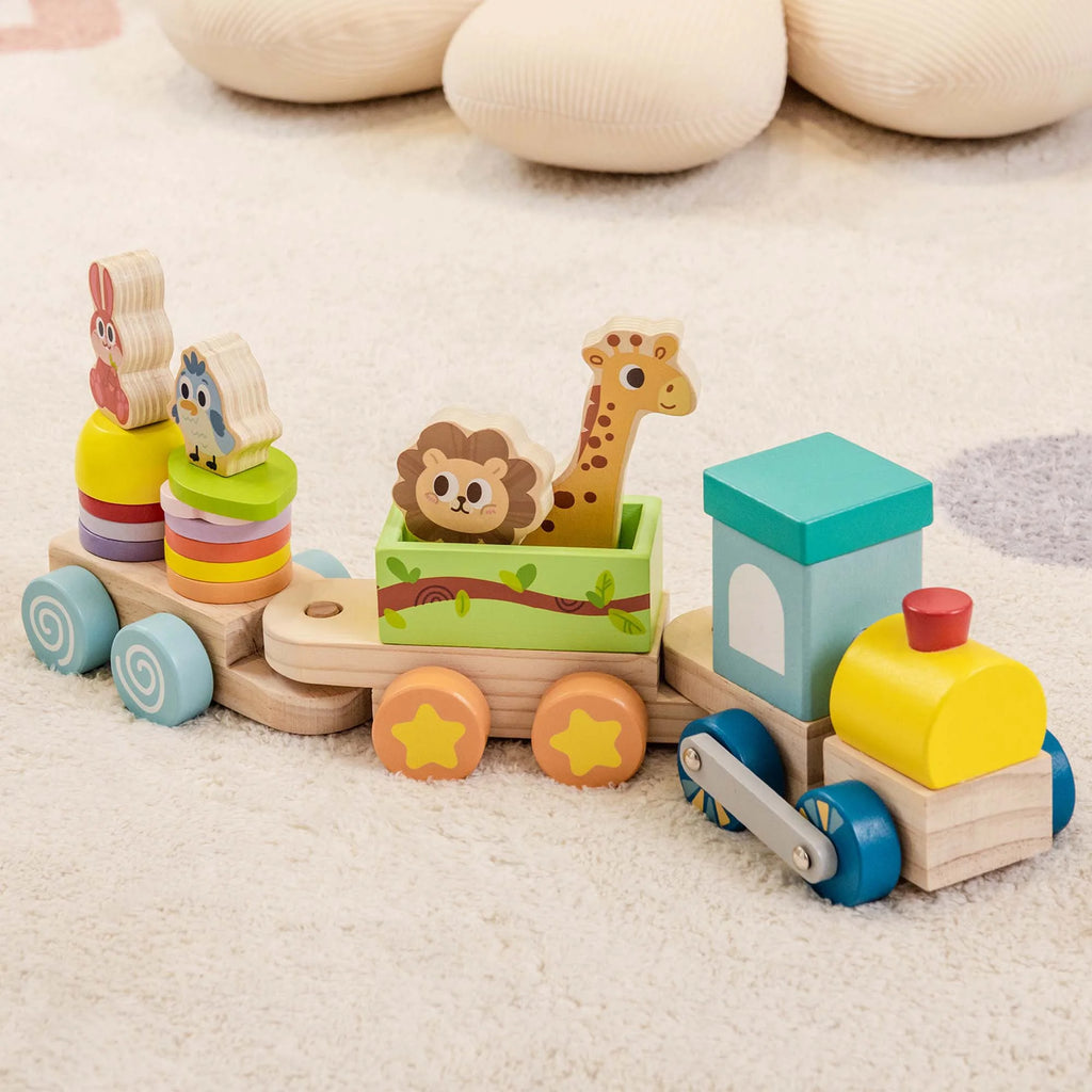 Wooden Stackable Train Set with Animal Toys & Locomotive O808011