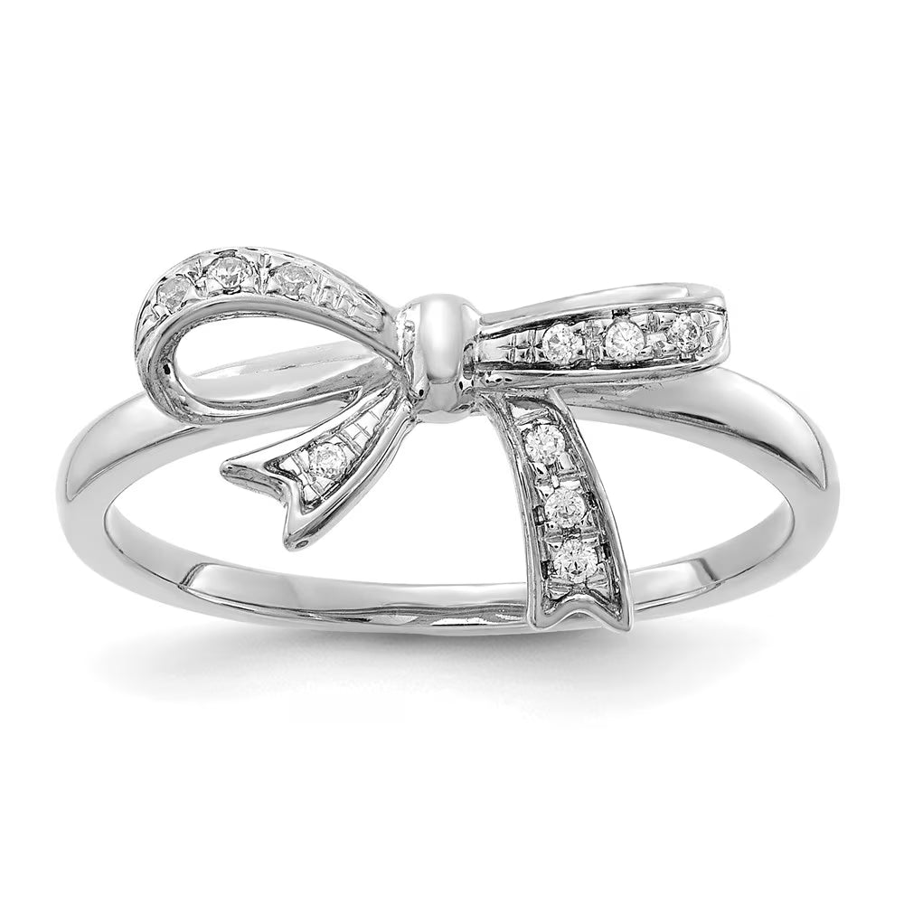 14K White Gold Diamond Ring J4030