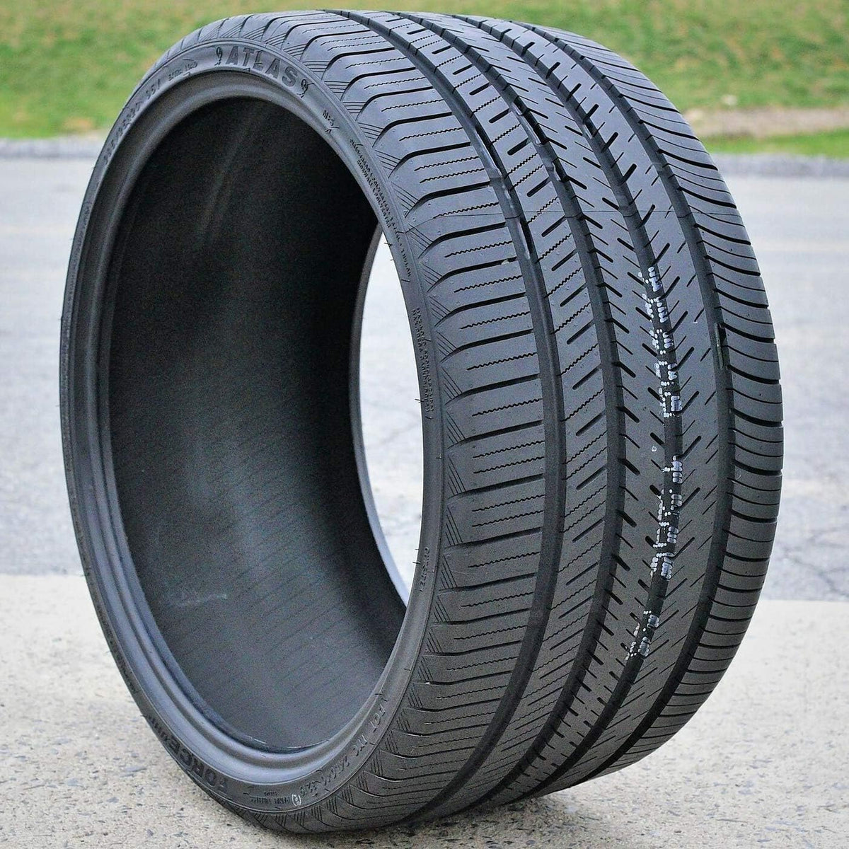 295/25R20 All-Season High Performance Radial Tire O6232