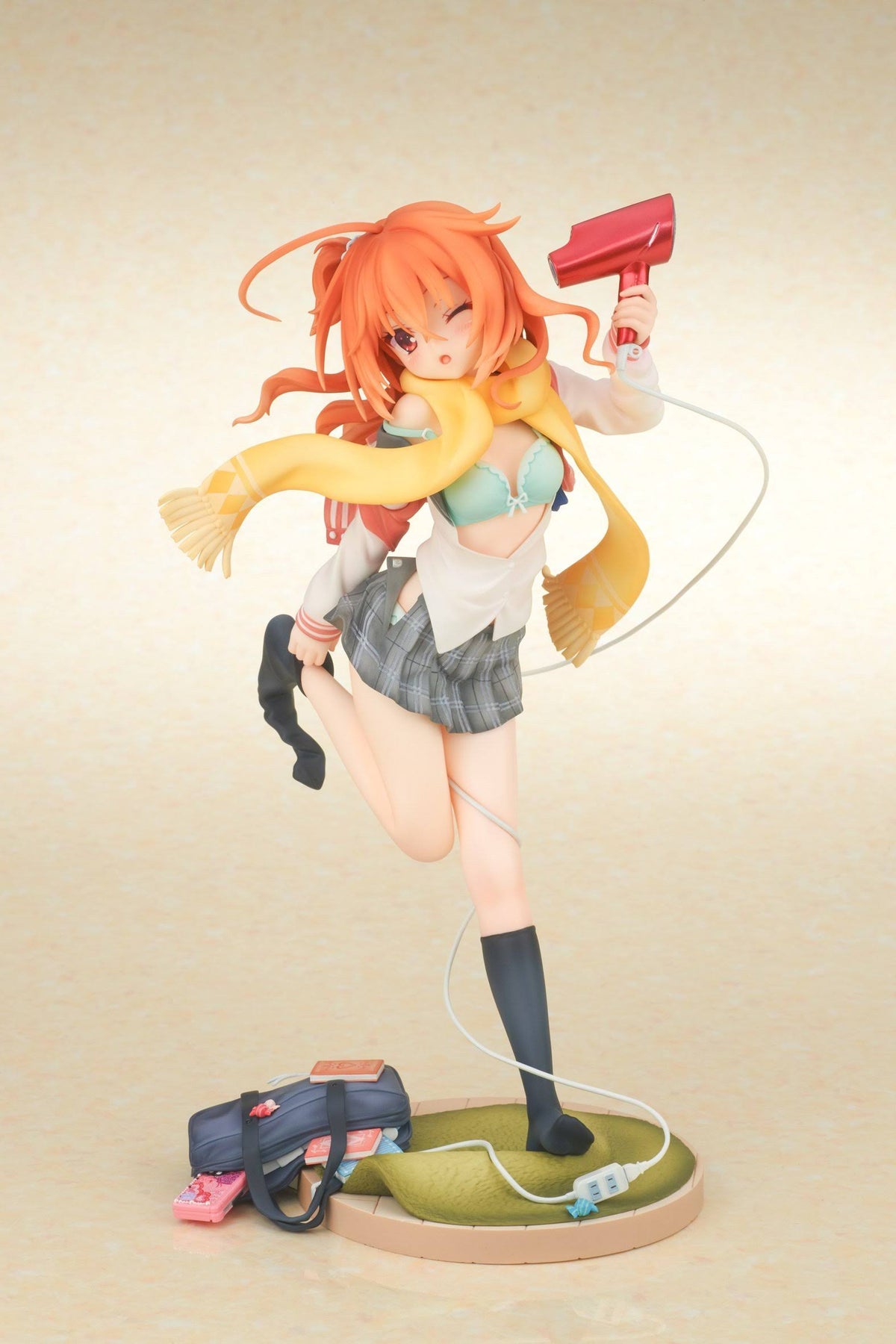 1/7 Scale Figure Y830