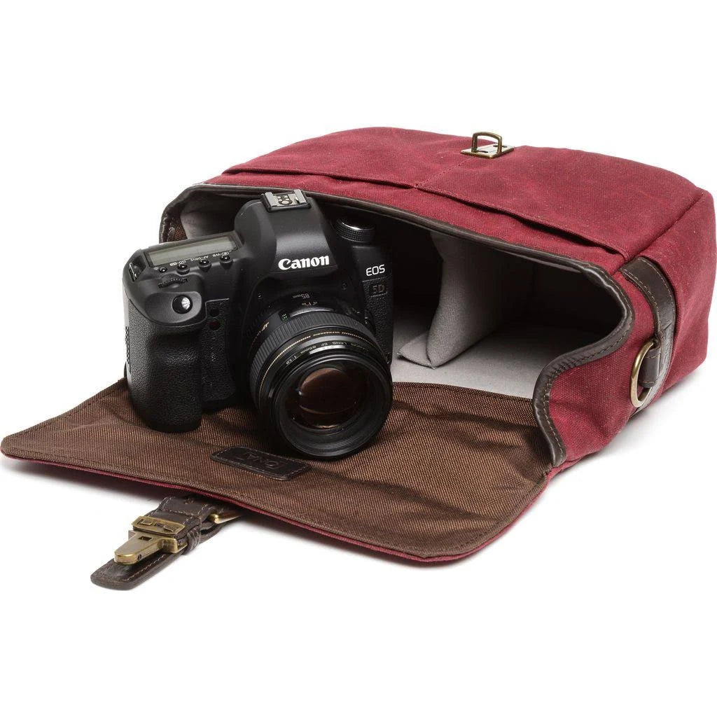 Crimson Canvas Camera Bag C915