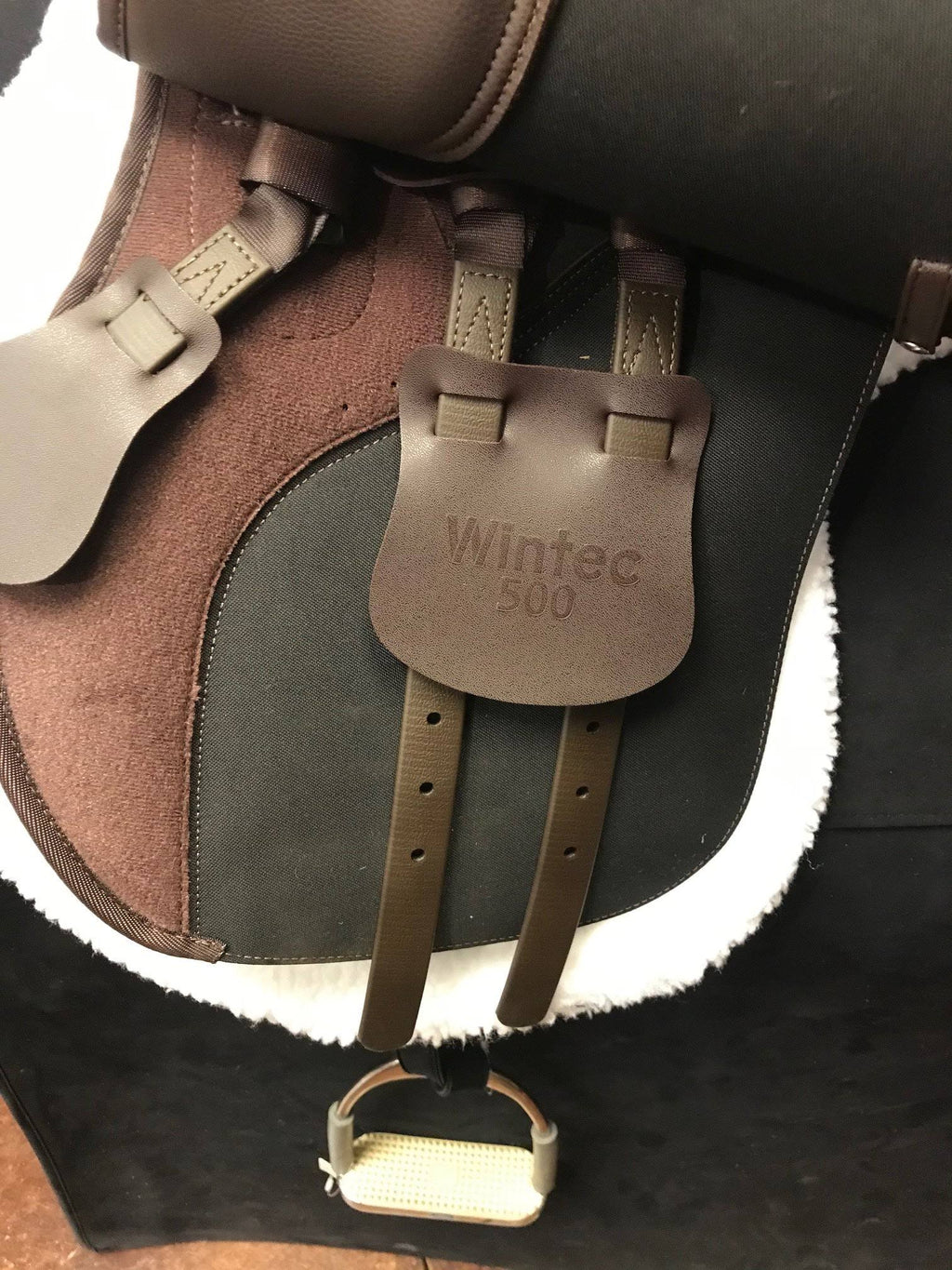 Brown Flocked All Purpose Saddle L987