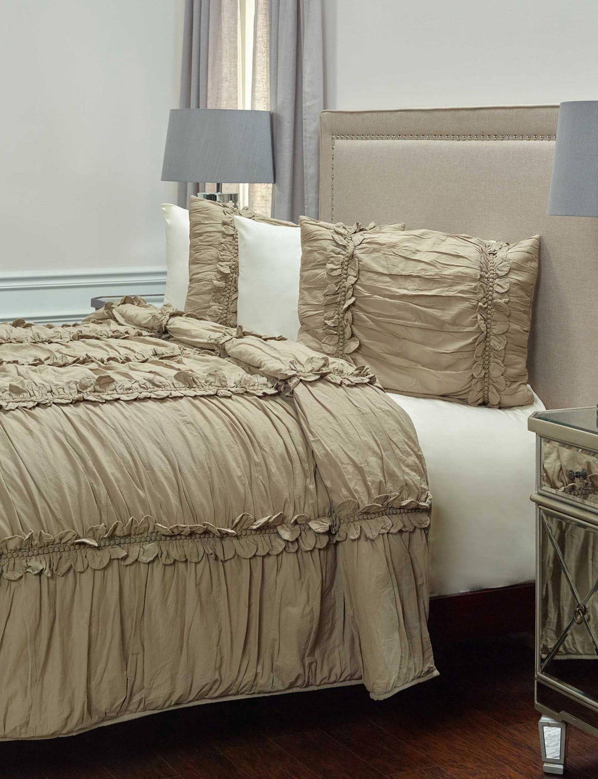 Khaki Queen Quilt D279
