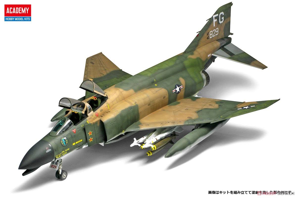 1/48 F-4C Usaf Y7324