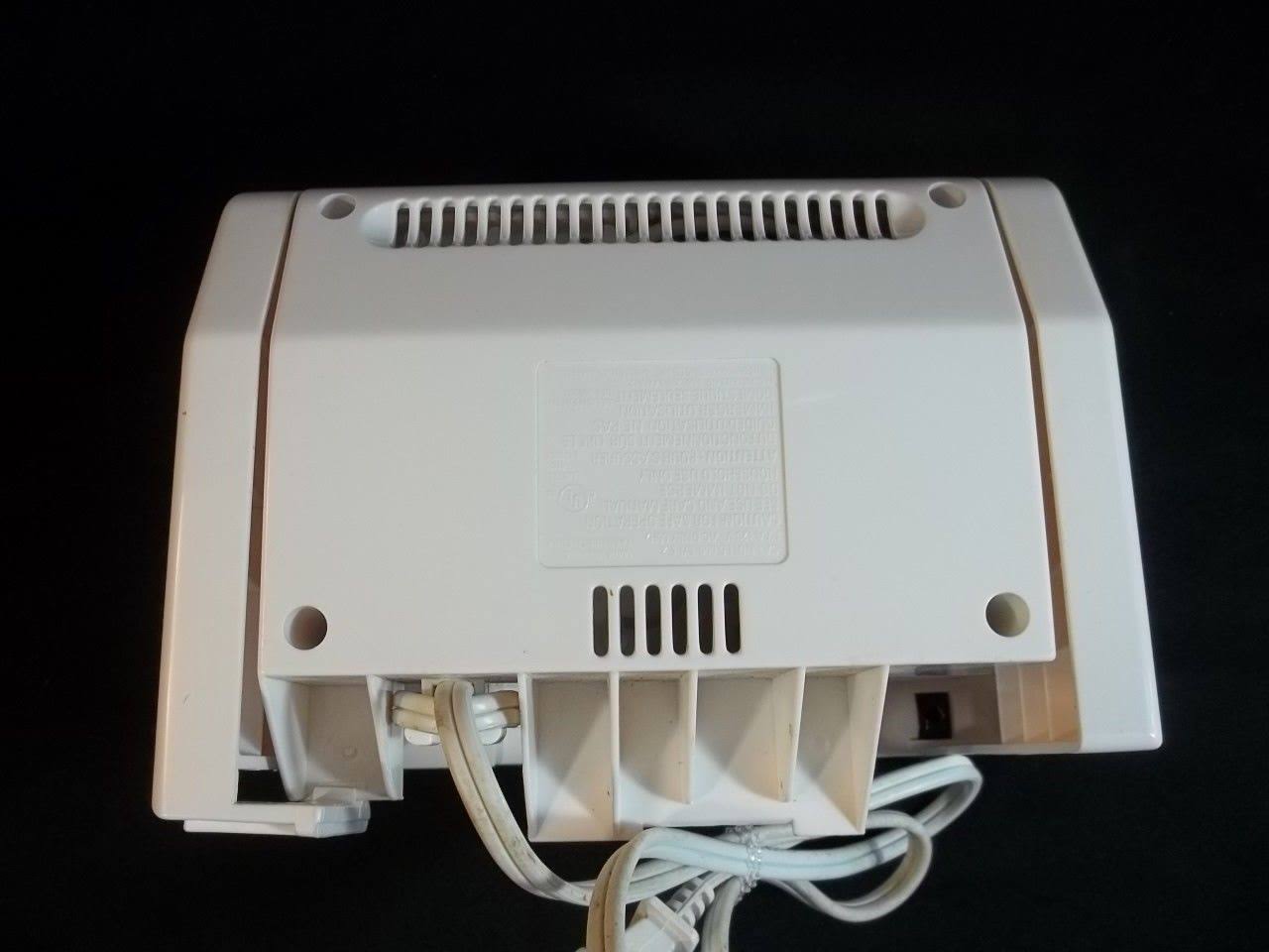 White EC600 Can Opener G352