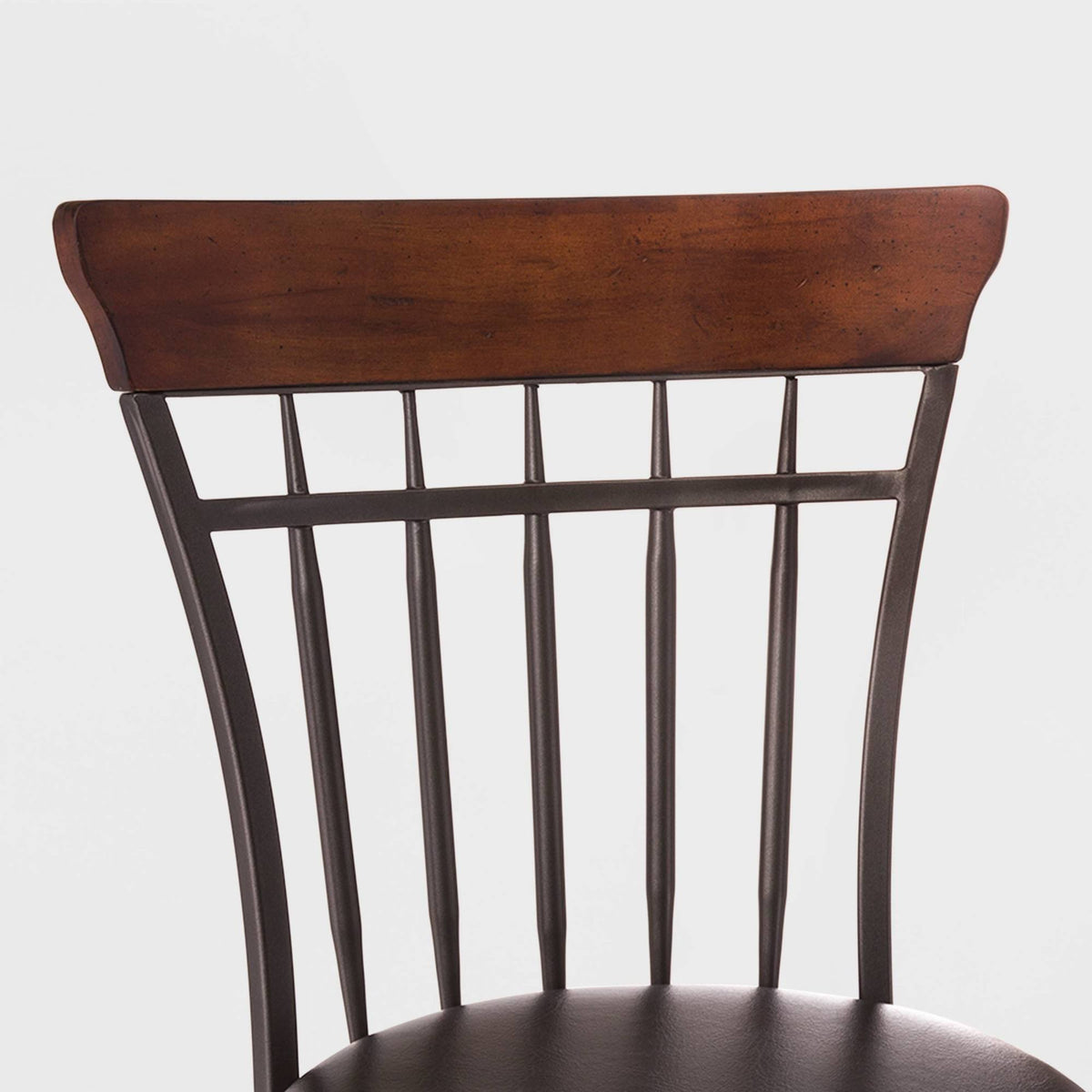 Swivel Vertical Spindle Bar Stool Q831