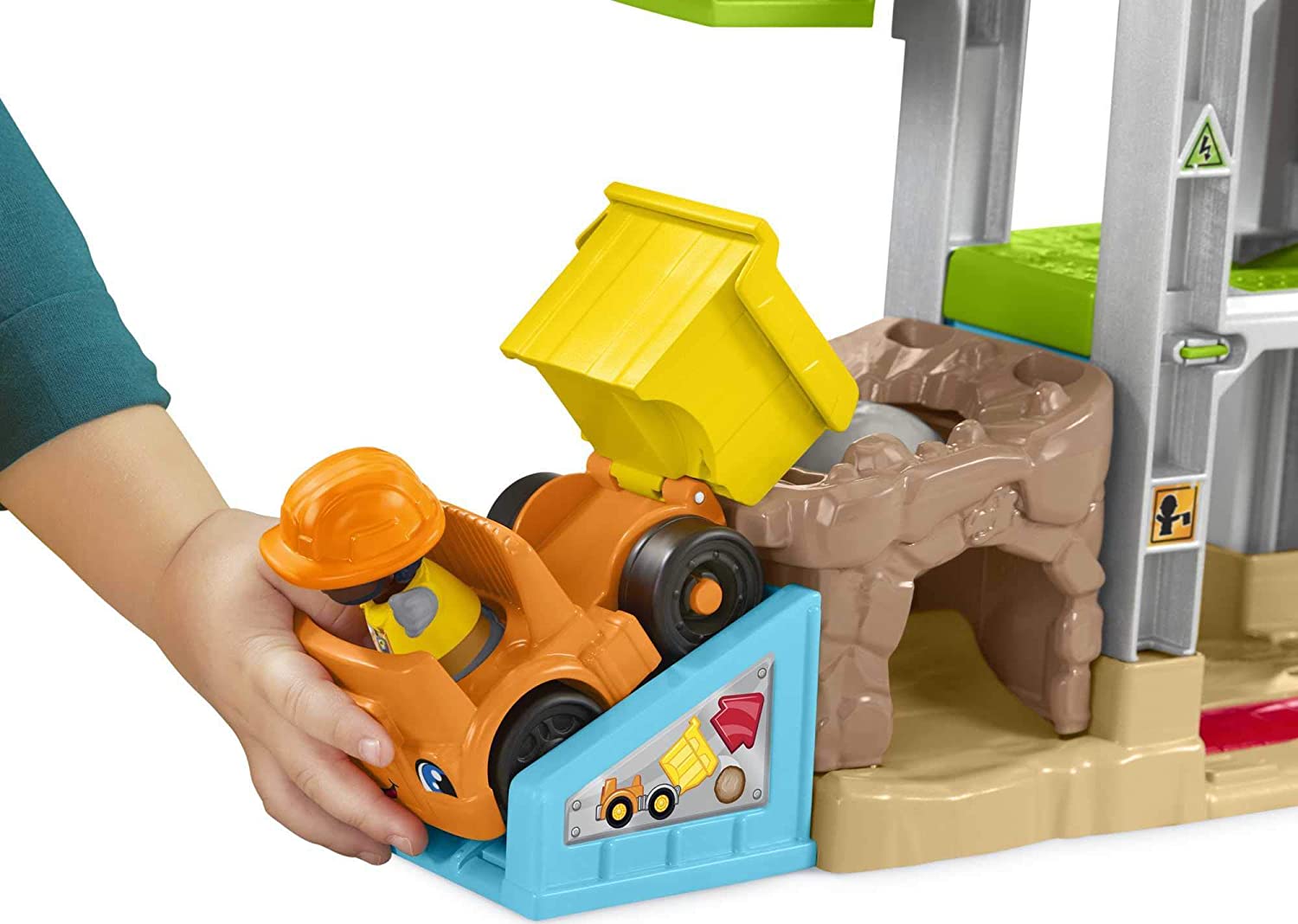 Construction Site Smart Stages Playset with Dump Truck T937