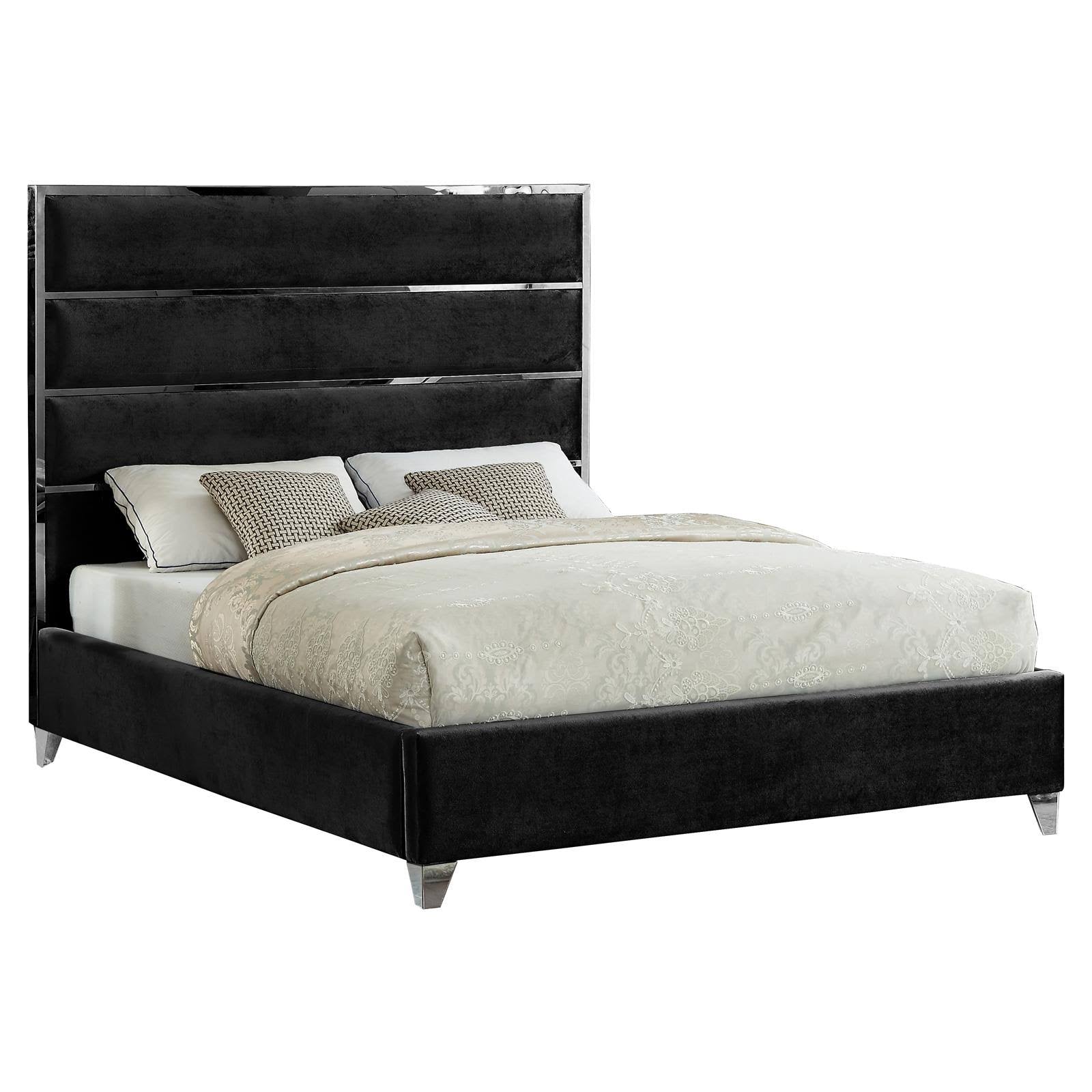 Black Velvet Full Bed D967530