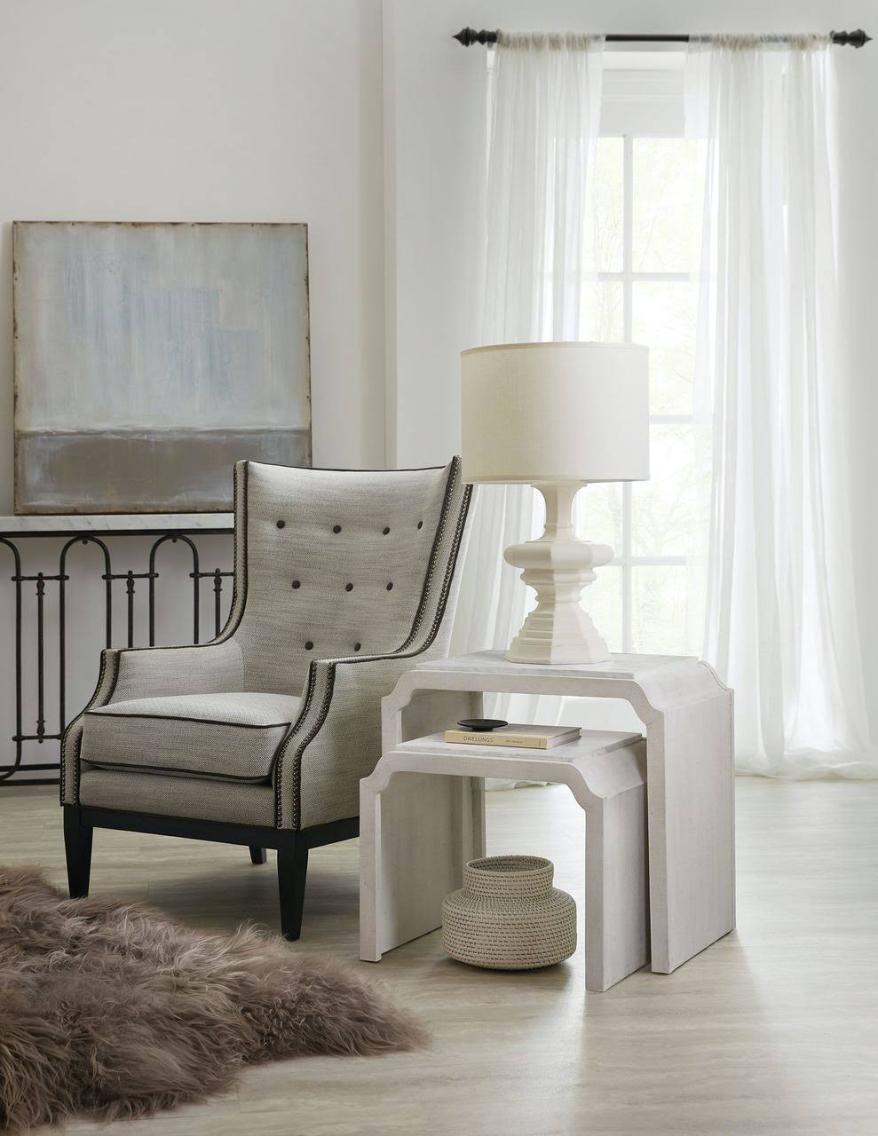 Nesting Tables R987179