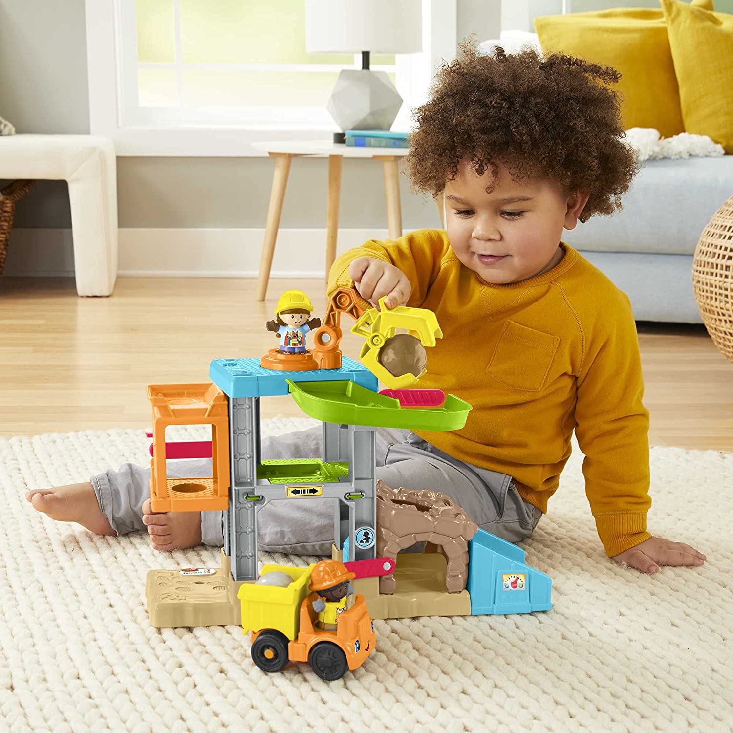 Construction Site Smart Stages Playset with Dump Truck T937