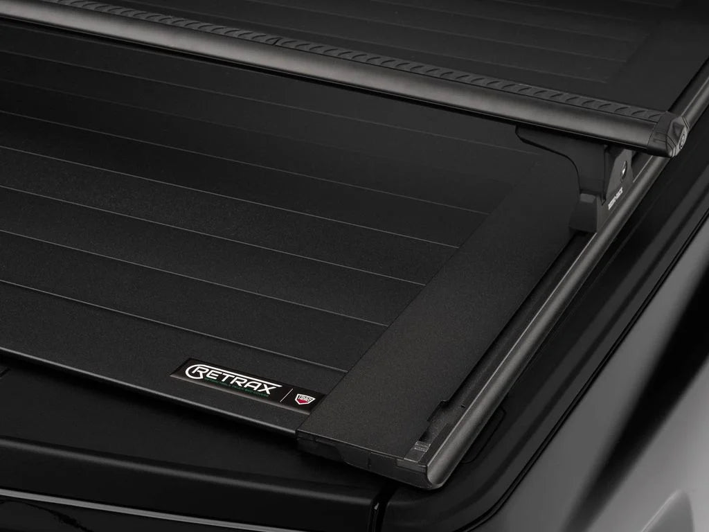 Retractable Truck Bed Tonneau Cover V11985