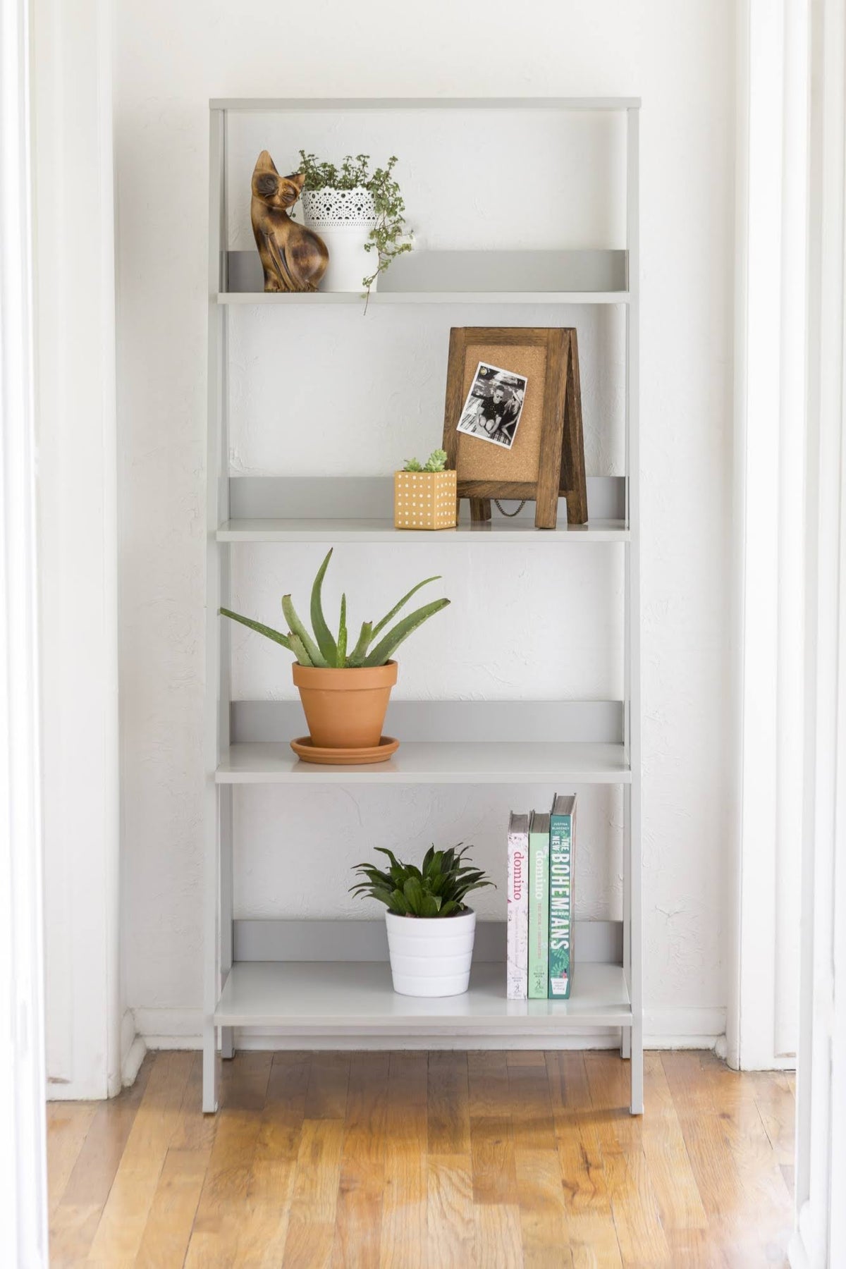 Black 4-Shelf Wood Ladder Bookshelf M713841