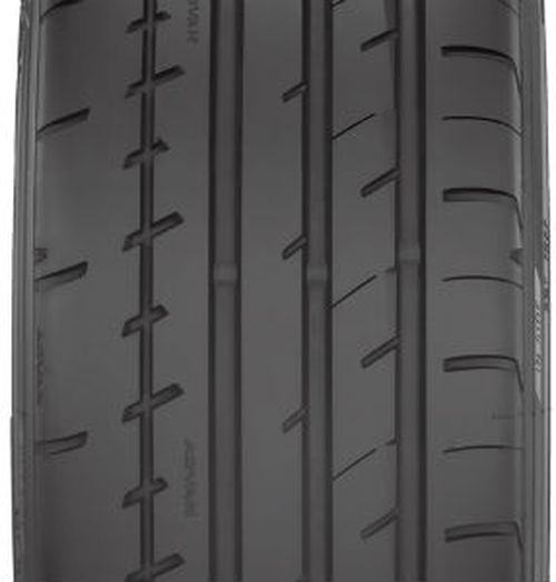 295/30R20 101Y Tire Z7242