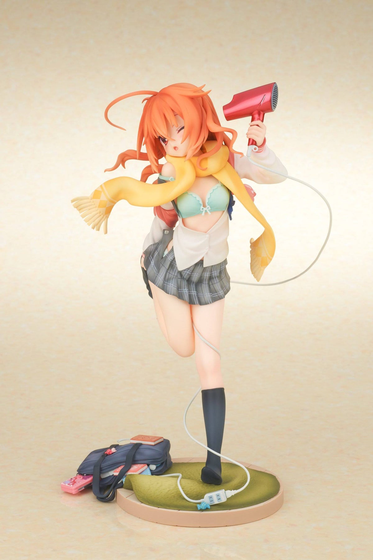 1/7 Scale Figure Y830